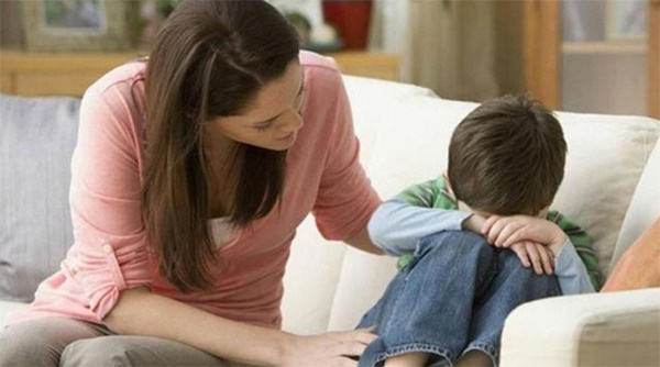 Mẹ ơi bạn đánh con - 3 người mẹ hành xử khác một trời một vực và bài học xương máu-3