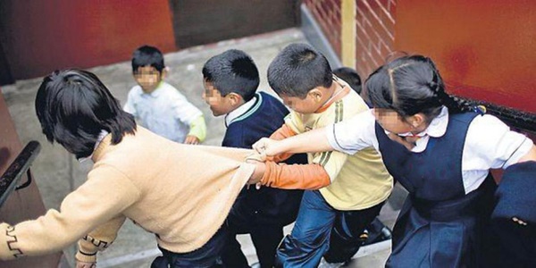 Mẹ ơi bạn đánh con - 3 người mẹ hành xử khác một trời một vực và bài học xương máu-5