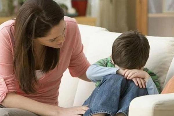 Trước 6 tuổi, bố mẹ nhất định không nên ép con mình 4 điều này nếu không sẽ khiến trẻ thua kém bạn bè-5