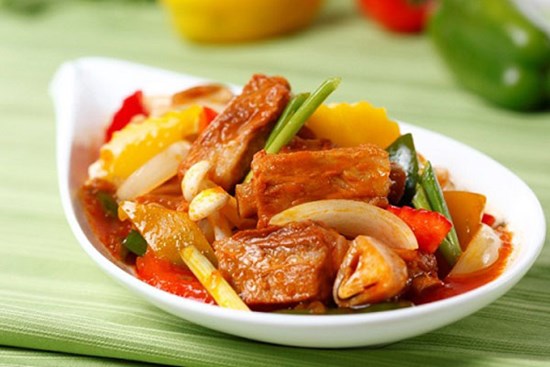 Cách làm sườn xào chua ngọt đơn giản, thịt chín mềm không khô, đảm bảo thơm ngon đến miếng cuối cùng!