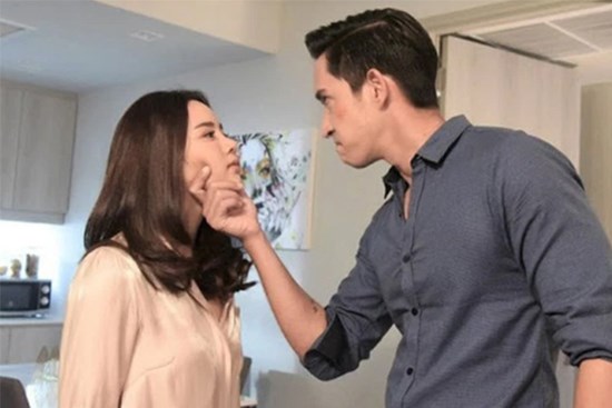 Chỉ vì lời hứa của bố tôi trong ngày ăn hỏi mà giờ đây, mới qua đêm tân hôn, chồng đòi trả tôi về nhà ngoại