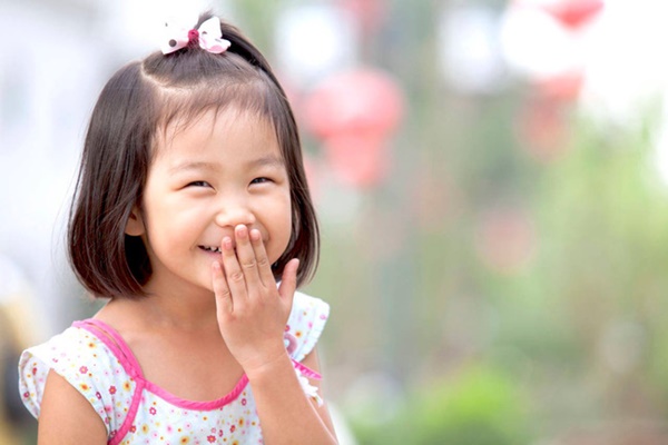 Trước 6 tuổi, bố mẹ nhất định không nên ép con mình 4 điều này nếu không sẽ khiến trẻ thua kém bạn bè-1