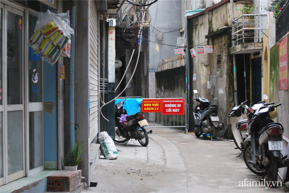 Hà Nội: Cảnh báo dịch COVID-19 có dấu hiệu quay trở lại trong những ngày tới, số ca nhiễm mới có thể nhiều hơn 100 ca mỗi ngày-2