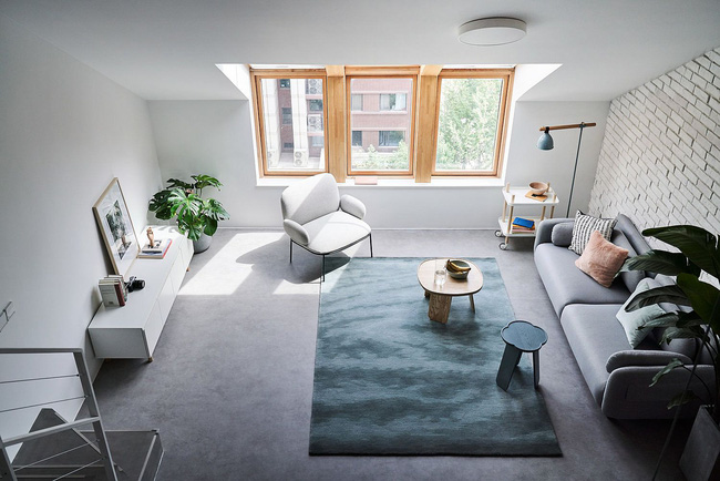 Căn hộ có tầng lửng tràn ngập ánh sáng cho gia đình trẻ-3