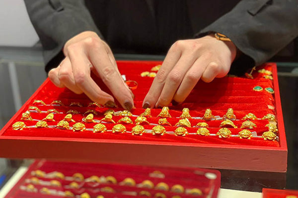 Giá vàng hôm nay 7/11: Kết thúc một tuần tăng mạnh-1