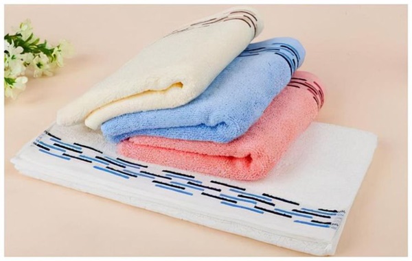 Bác sĩ nhắc nhở: Dù tình cảm vợ chồng mặn nồng thế nào cũng không được dùng chung những đồ vật này tránh rước bệnh-2