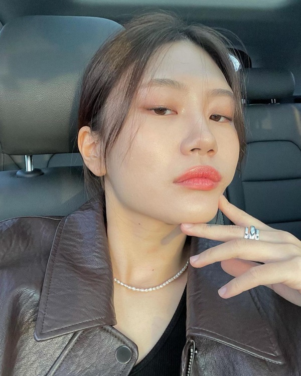 Phụ nữ Hàn dưỡng ẩm theo 5 cách này để da căng mọng suốt 24 giờ, chấp cả mùa đông khô lạnh-2