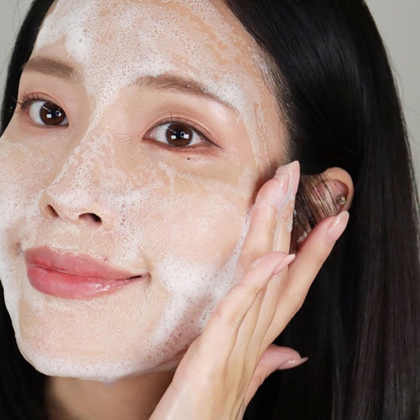 Phụ nữ Hàn dưỡng ẩm theo 5 cách này để da căng mọng suốt 24 giờ, chấp cả mùa đông khô lạnh-4