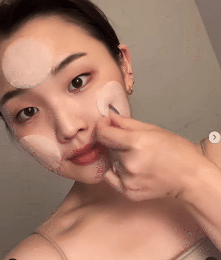 Phụ nữ Hàn dưỡng ẩm theo 5 cách này để da căng mọng suốt 24 giờ, chấp cả mùa đông khô lạnh-3