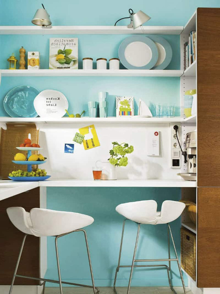 2 căn bếp nhỏ hiện đại và đẹp bất ngờ với gam màu xanh-4