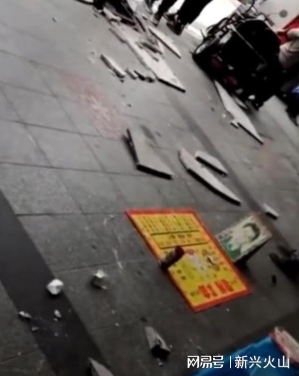 Cô gái mất tay lái gây tai nạn giao thông khiến một người tử vong, danh tính nạn nhân trở thành đề tài bàn tán trên MXH-4