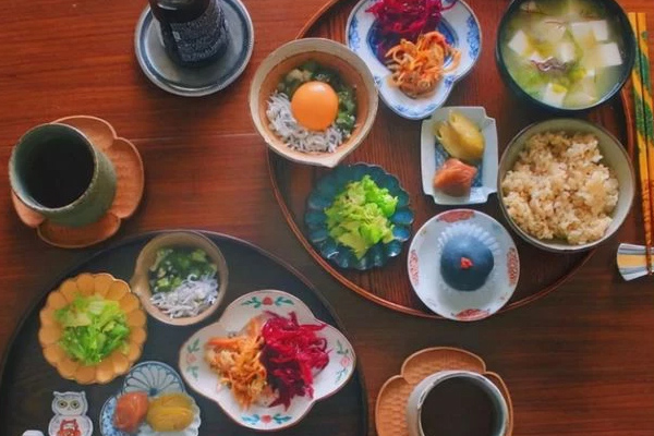 Món ăn trường thọ không bao giờ thiếu trong mâm cơm người Nhật vì giàu canxi gấp 3 lần sữa, chợ Việt bán đầy chỉ 5000 đồng/miếng-6