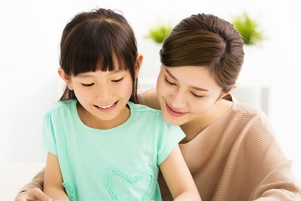 5 năm sinh liền tù tì 4 con, mẹ 9x bị nhiều người khuyên đừng dành cả thanh xuân để đẻ, nên bỏ khi mới có bầu-7