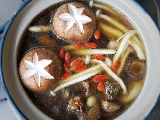 Thực đơn cơm tối chỉ 2 món giản dị ngon lành mà nấu cực nhanh cho ngày đầu tuần bận rộn-6