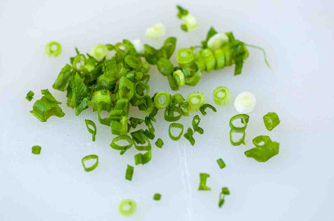 Thực đơn cơm tối chỉ 2 món giản dị ngon lành mà nấu cực nhanh cho ngày đầu tuần bận rộn-13