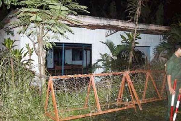 Bình Dương: Nam thanh niên sát hại bạn gái trong phòng trọ rồi đi đầu thú-3