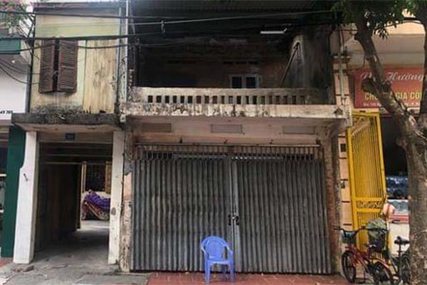 Người dân ngồi tàu Cát Linh - Hà Đông ngủ gật, uống trà sữa trong khi đường bộ ùn tắc-11