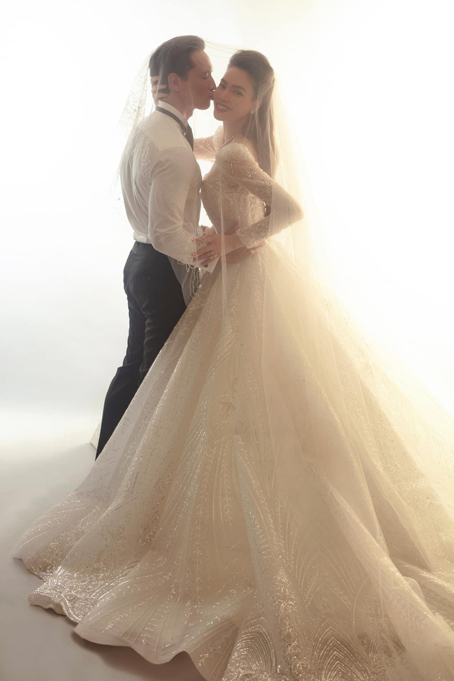 Hồ Ngọc Hà nói một câu về chuyện cưới hỏi, giờ mới thấy đám cưới hay không, không quan trọng” bởi mấu chốt là ở đây-1