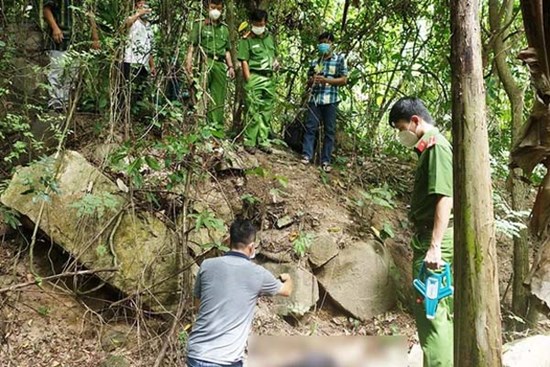 Bé gái 12 tuổi ở An Giang bị bóp cổ chết trên núi
