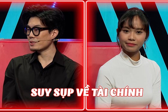 Bạn gái yêu 8 năm nhắn tin mời cưới, cầu thủ bóng rổ khóc suốt đêm