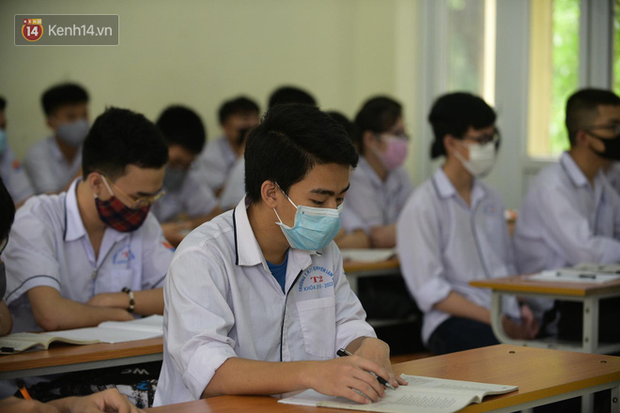 Trường đầu tiên tại TP.HCM đi học lại xuất hiện F0 là học sinh-1