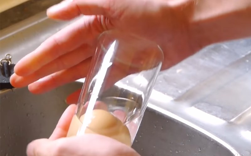 Luộc trứng rồi thêm lát chanh vào, ngạc nhiên vì điều kỳ diệu xảy ra-7