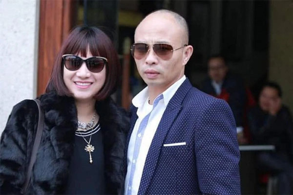 2 cha con sống trên xe buýt xuyên mùa dịch: Con cứ hỏi sao không về nhà là đau thắt lòng-10