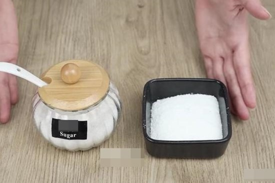 Bột giặt và đường được kết hợp với nhau có thể giải quyết các vấn đề trong gia đình, vừa đơn giản lại thiết thực