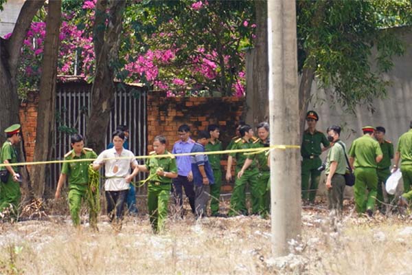 Vụ giết chủ nợ ở Hải Dương: 2 vợ chồng Cao Tài Năng 3 lần lên Hà Nội, cao tay xóa dấu vết chiếc ô tô của nạn nhân thế nào?-4