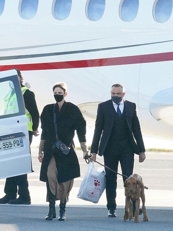 Vương phi Monaco trở về hoàng gia sau 10 tháng rời xa, kẻ thứ 3 từng lên tiếng công kích nhận cái kết đắng-2