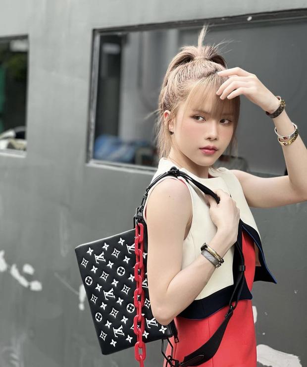 Quá trình Thiều Bảo Trâm xài đồ hiệu cũng gập ghềnh hệt tình trường-14