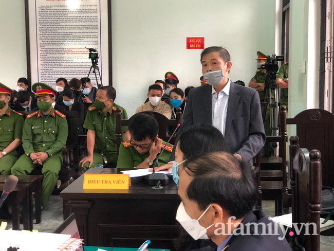 Vụ bác sĩ bị tố hiếp dâm đồng nghiệp ở Huế: Hủy bỏ tội danh hiếp dâm, tuyên 5 năm 2 tháng tù-2