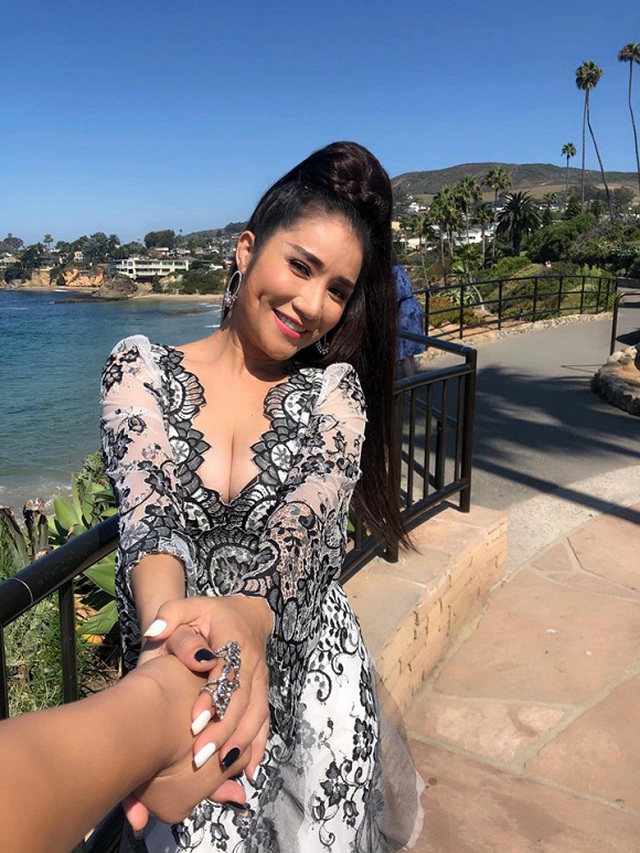 MC Cát Tường: Đại gia đâu có ngu, lấy gái đẹp chứ lấy bà sồn sồn làm gì-1