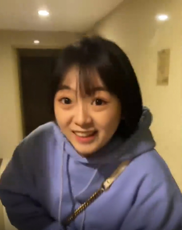 Con trai dẫn bạn gái về nhà: Phản ứng của bố mẹ khiến dân tình cũng phải thương cho cậu bạn-4