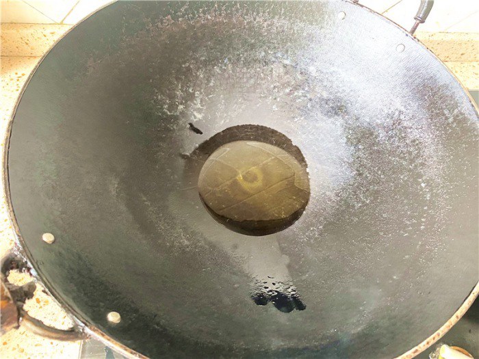 Xào giá đỗ để lửa to hay nhỏ, đầu bếp mách phải thế này giá mới không ra nhiều nước-4