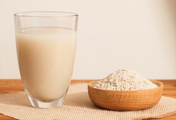 Người Nhật có 1 thức uống cực kỳ bình dân nhưng chống được ung thư, giúp da phụ nữ U55 láng mịn như gái 18-3