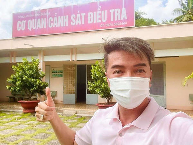 Bị đồn cấm nhập cảnh, Đàm Vĩnh Hưng đã rời Việt Nam sang Mỹ vì lý do gì?-4