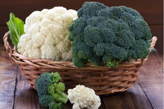 Người nông dân lý giải: Chọn súp lơ nên lấy loại bông dày hay thưa là chuẩn ngon nhất?