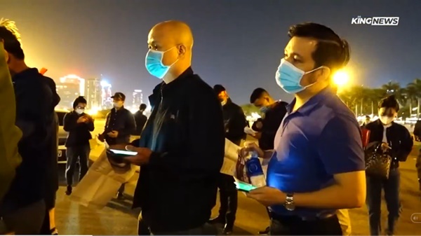 Ế ẩm chưa từng có, phe vé sân Mỹ Đình cắt lỗ từ cả triệu xuống còn 50k/vé vẫn không có người mua-2