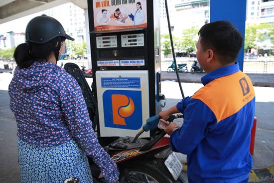 Sự thật nhiều nơi dân mua xăng giá tận 25.480 đồng/lít