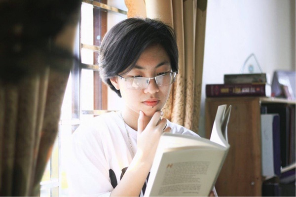 Quán quân Olympia Thu Hằng 1 năm sau màn đăng quang gây tranh cãi: Ngoại hình thay đổi rõ rệt, chia sẻ bất ngờ về lựa chọn du học-5