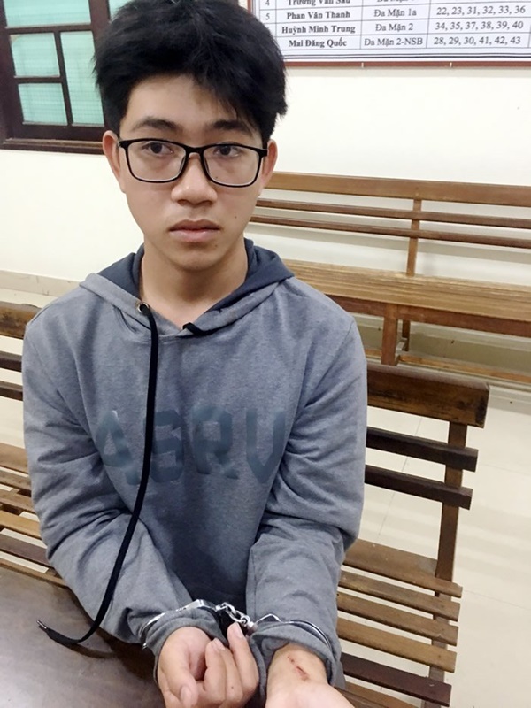 NÓNG: Đã bắt được nghi phạm đâm chết thiếu niên 13 tuổi ở Đà Nẵng: Là một thiếu niên sinh năm 2005 (16 tuổi)-2