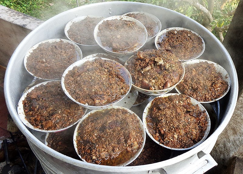 Đặc sản xứ Lạng béo ngậy cỗ nào cũng có, 1 bát 1kg cả nhà ăn mới hết-2