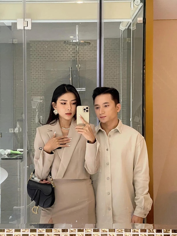 Vừa bị trộm điện thoại đắt tiền, vợ Phan Mạnh Quỳnh lại đụng độ kẻ kém duyên, ra tay xử lý như nào mà được khen hết lời?-1