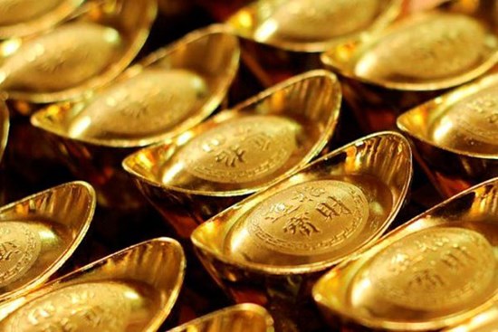 Vàng lên tới 72 triệu đồng/lượng: Dự báo sốc và nỗi lo có thật