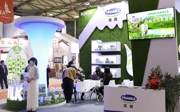 Sữa tươi Organic ‘tiêu chuẩn kép’ của Vinamilk gây ấn tượng tại triển lãm quốc tế Thượng Hải-1
