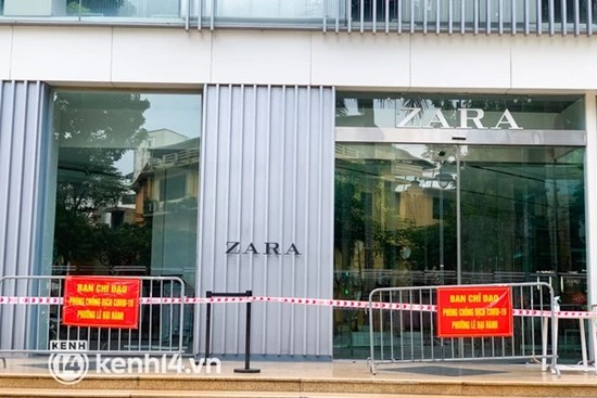 Hà Nội: Một khách hàng là F0, tạm phong tỏa cửa hàng Zara tại Vincom Bà Triệu