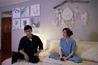 Dọn phòng đón vợ con về thì thấy cuốn sổ tiết kiệm giấu dưới đệm, tôi mở ra đọc rồi giận sôi người
