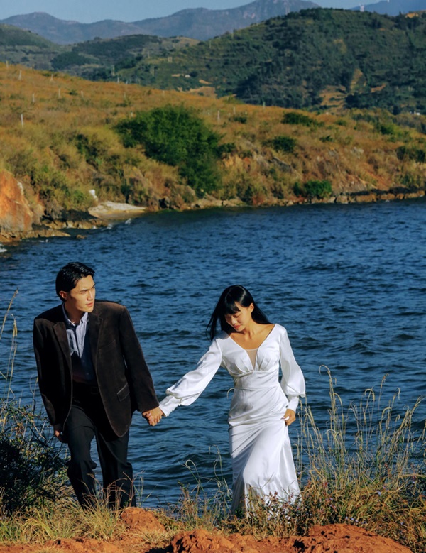 Yêu nhau bao năm không công khai, mới chia tay bồ cũ đã khoe luôn ảnh với TRÀ XANH là cảm giác thế nào?-3