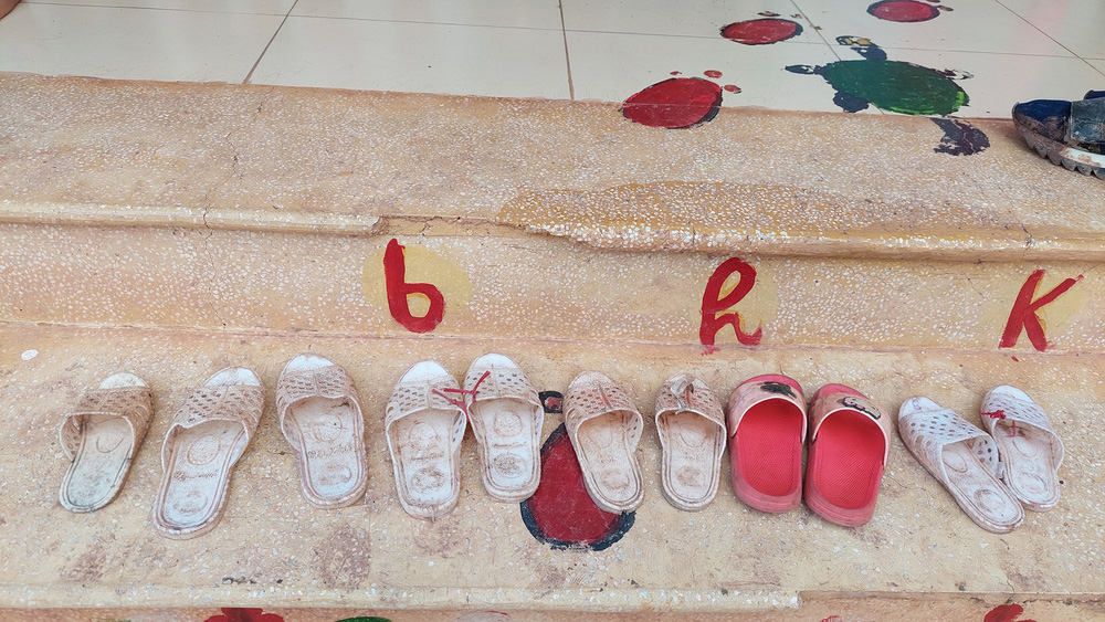 Ông Đoàn Ngọc Hải: Chân đi dép tổ ong, tay 2 nhẫn hột xoàn, MXH khẩu chiến dữ dội-2